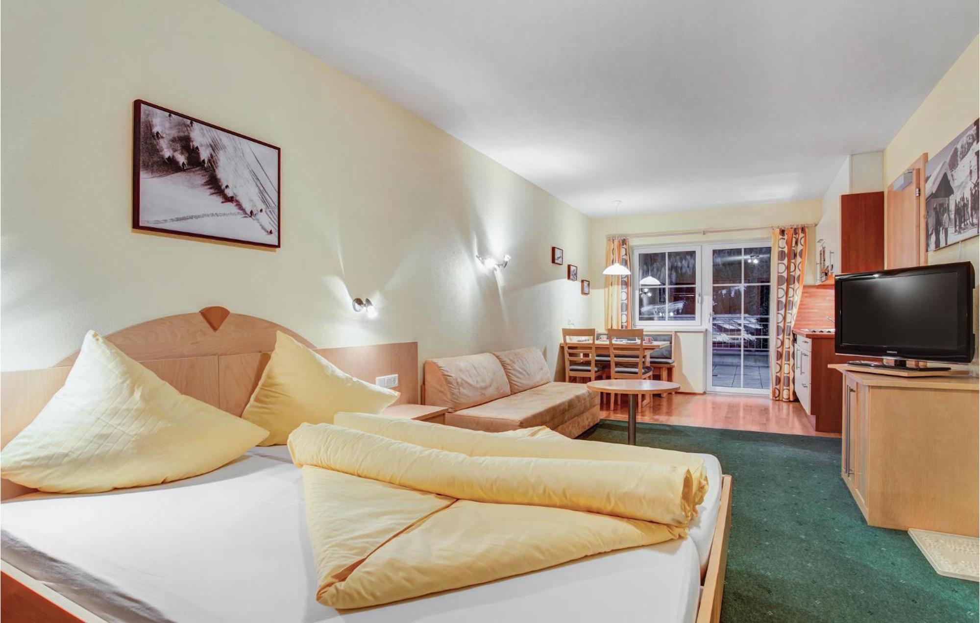 Nice Apartment In St, Anton With Kitchenette Sankt Anton am Arlberg Kültér fotó